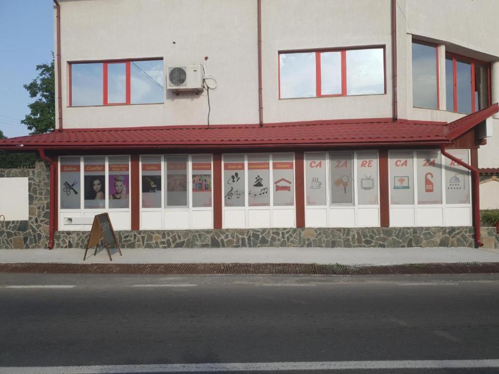 La Zinculescu Hotel Albestii Paminteni Exterior photo